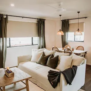 https://olive-grove-winton.queenslandhotels.net